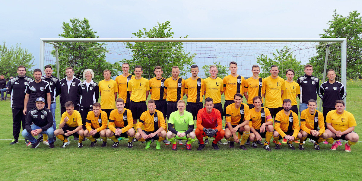 Teamfoto 2. Mannschaft Spielvereinigung Wart-Ebershardt